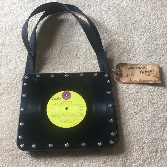 Unique Purse - Picture 2 of 5